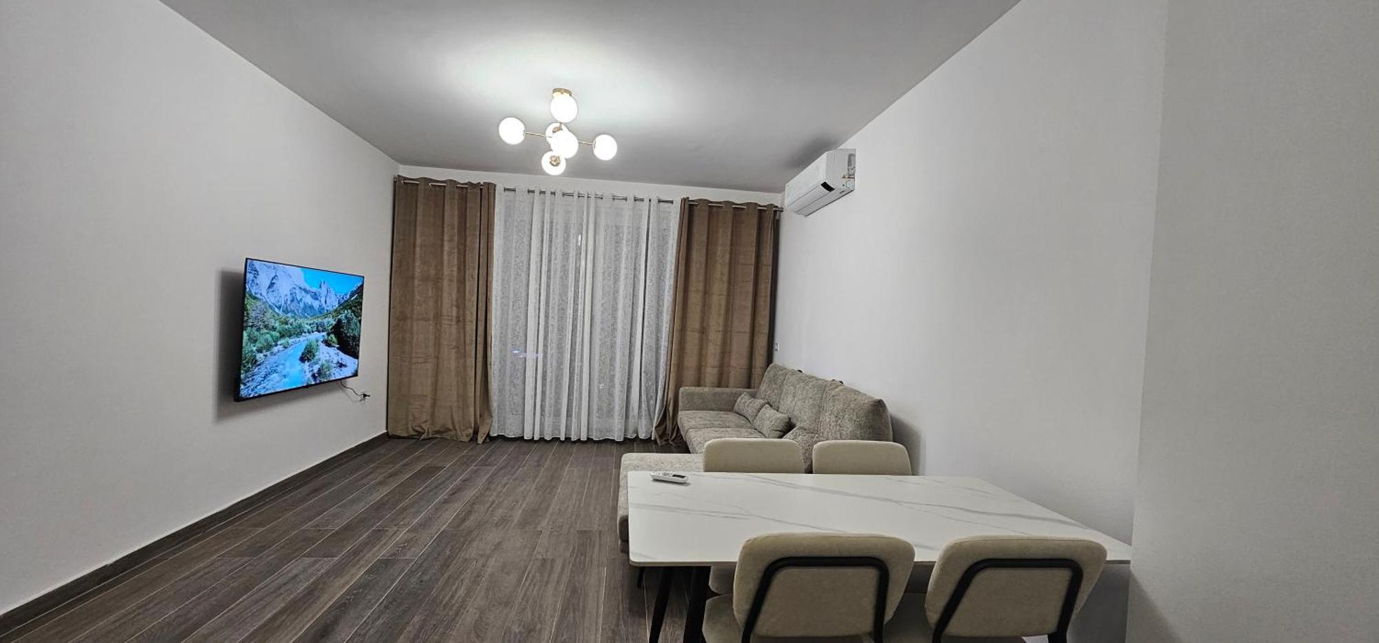 Free Parking Skanderbeg Square - Spacious Central Apartment Тирана Екстер'єр фото